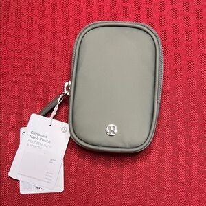 lululemon athletica Olive Key & Card Holder